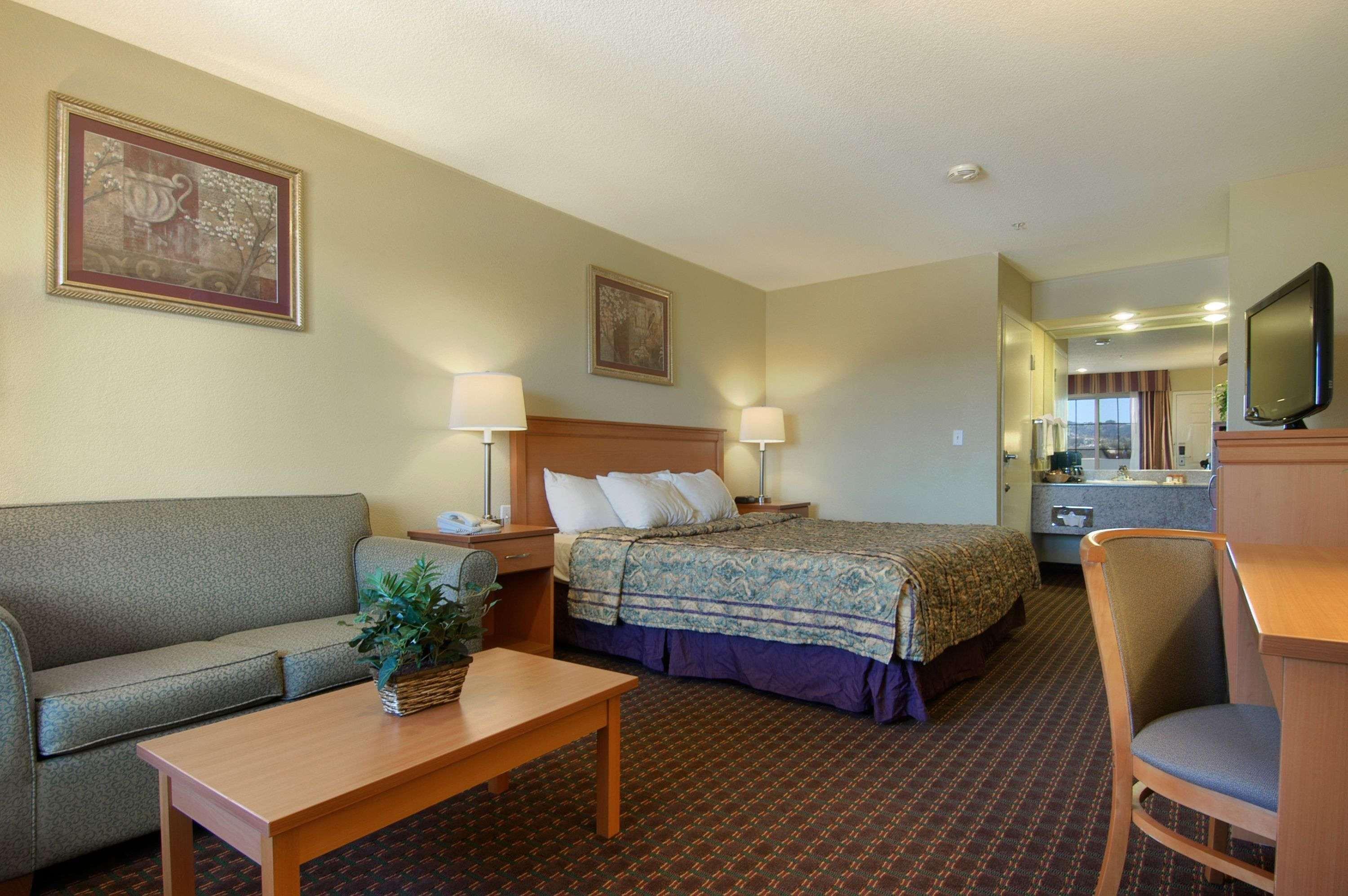 Days Inn By Wyndham Hayward Airport Cameră foto